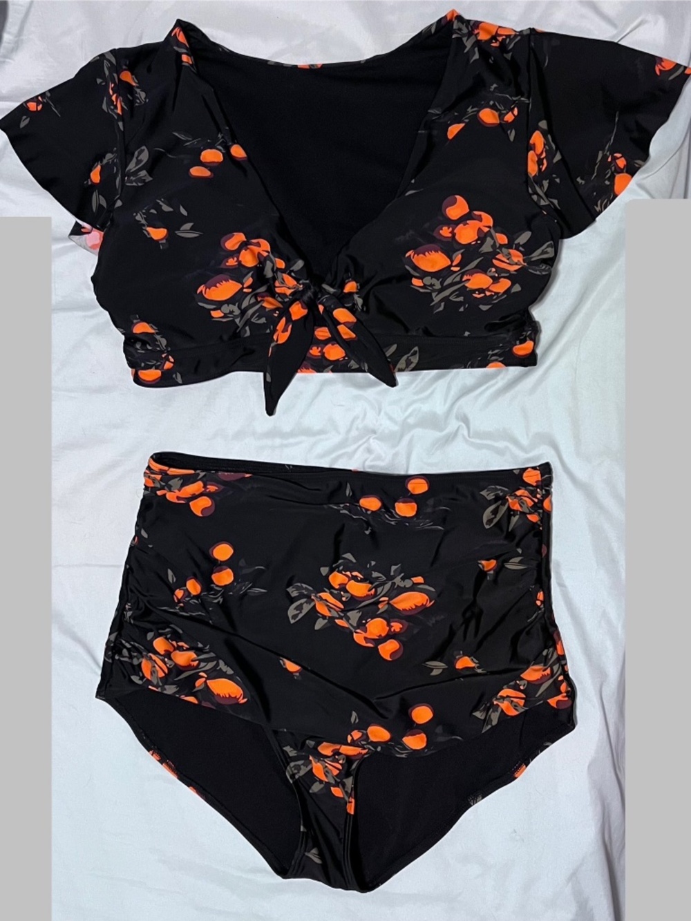 Retro style plus size bikini